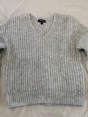 Express Gray Chunky Knit V-Neck Sweater